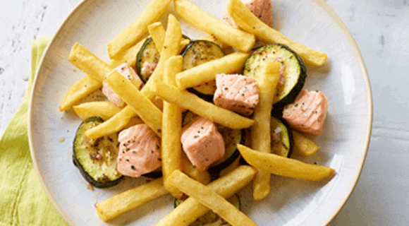 1.2.3 FRIES ORIGINAL S LOSOSEM, CUKETOU A ŠAFRÁNOVÝM JOGURTEM 