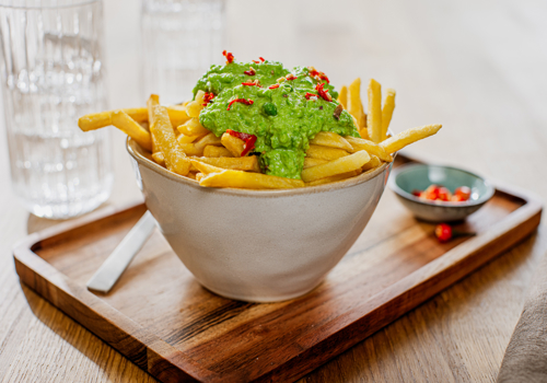 Hráškové guacamole s hranolkami Air Fryer